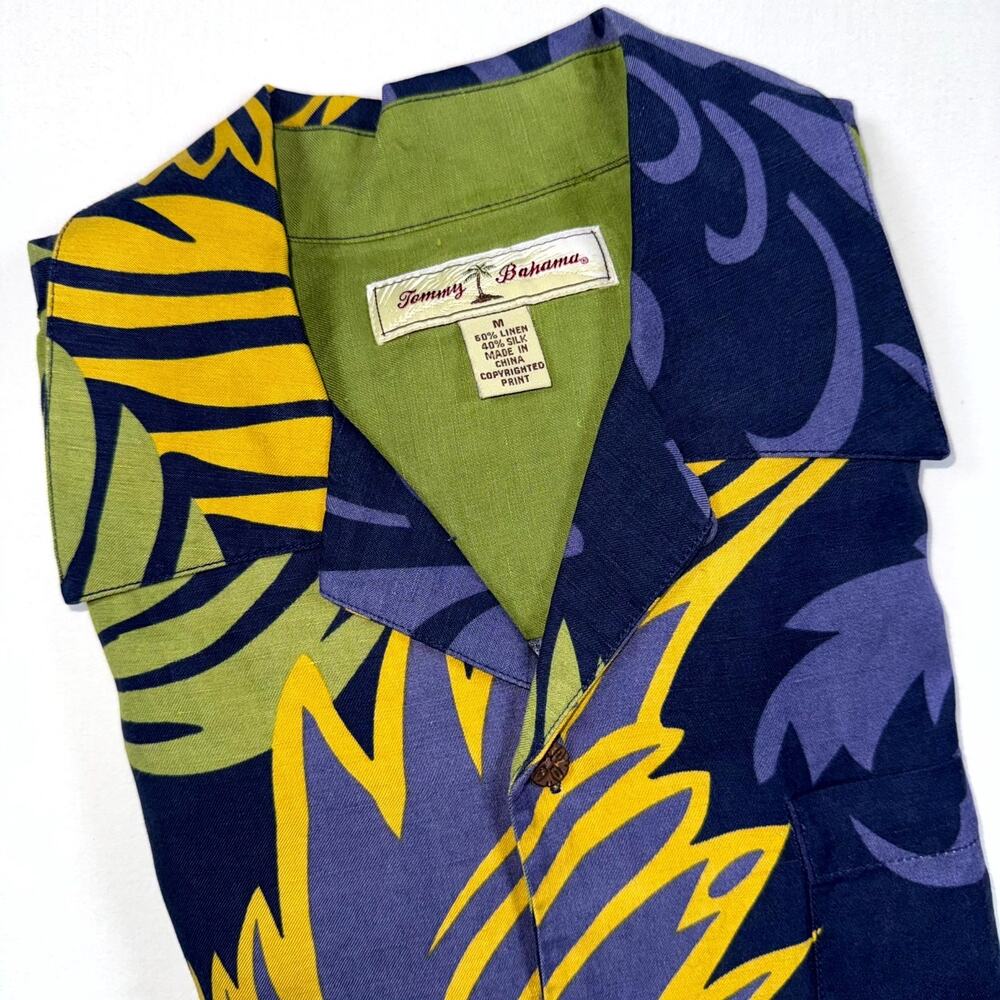 Tommy Bahama Hawaiian Shirt Men Medium Multi Floral Linen Blend Coastal Vacation